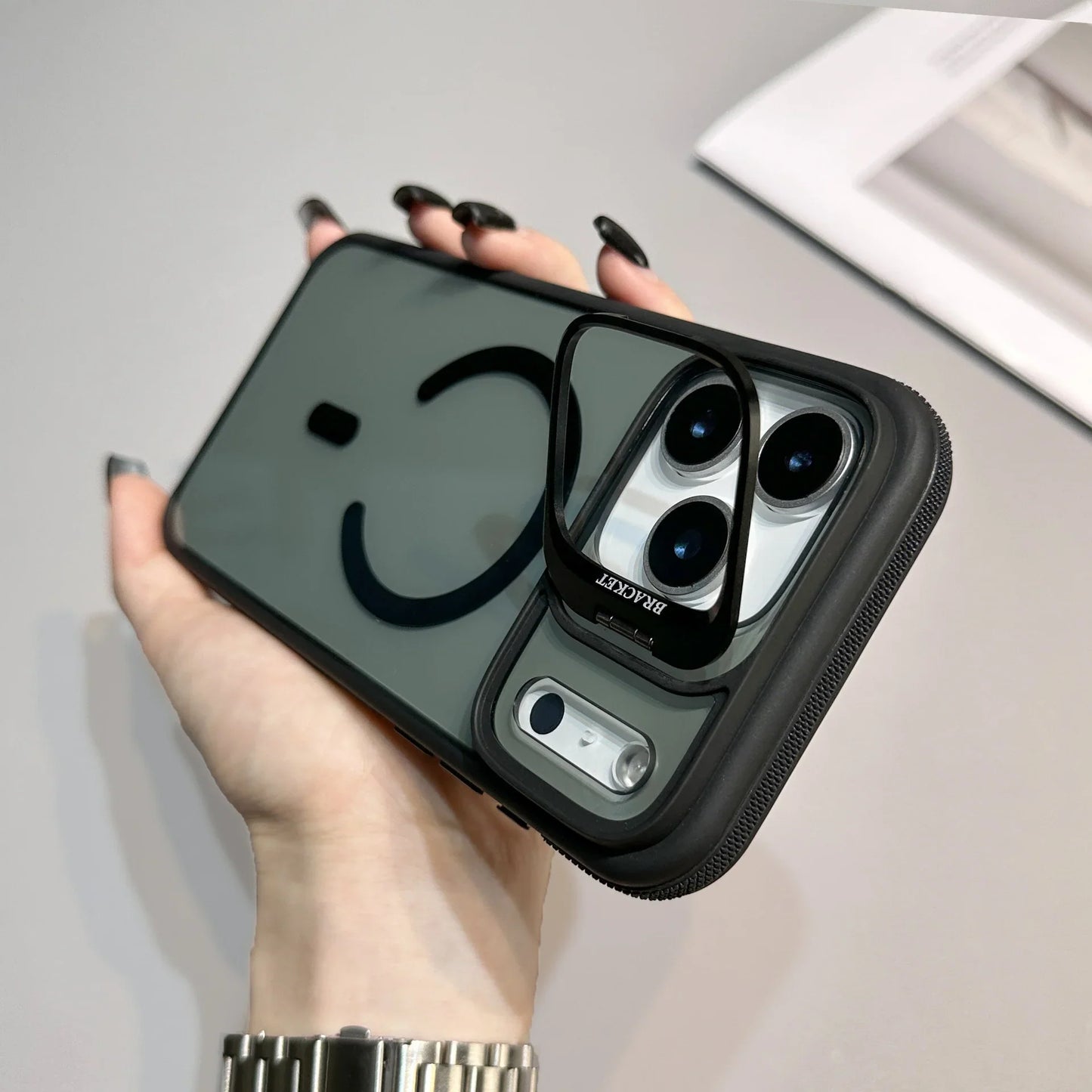 iPhone 17 Pro Max MagSafe Slide Camera Case