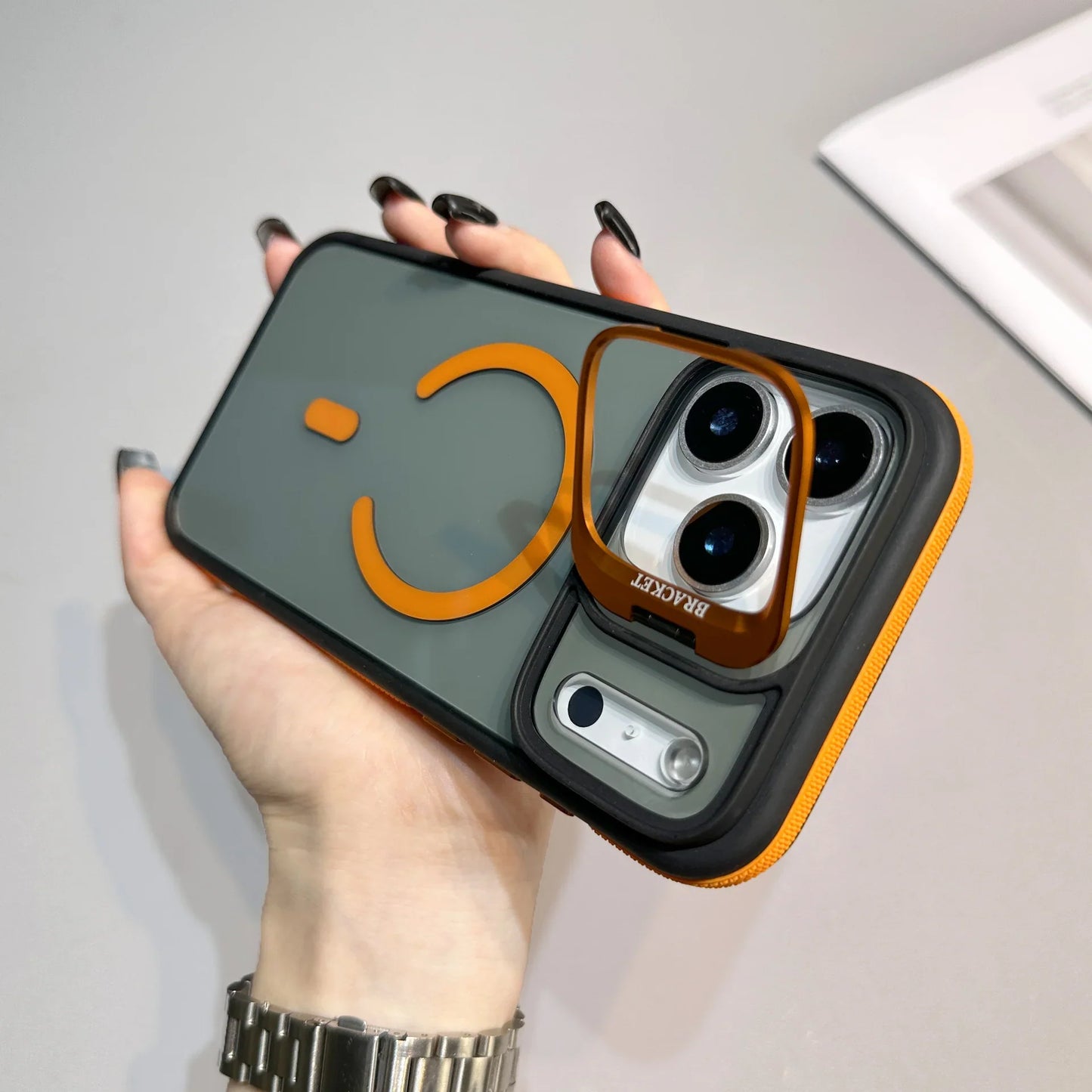 iPhone 17 Pro Max MagSafe Slide Camera Case